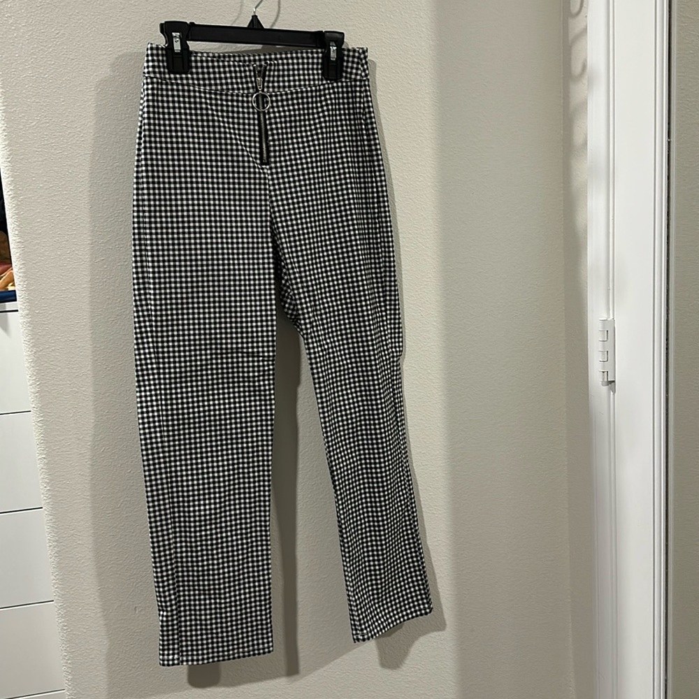 Cotton On houndstooth trousers.